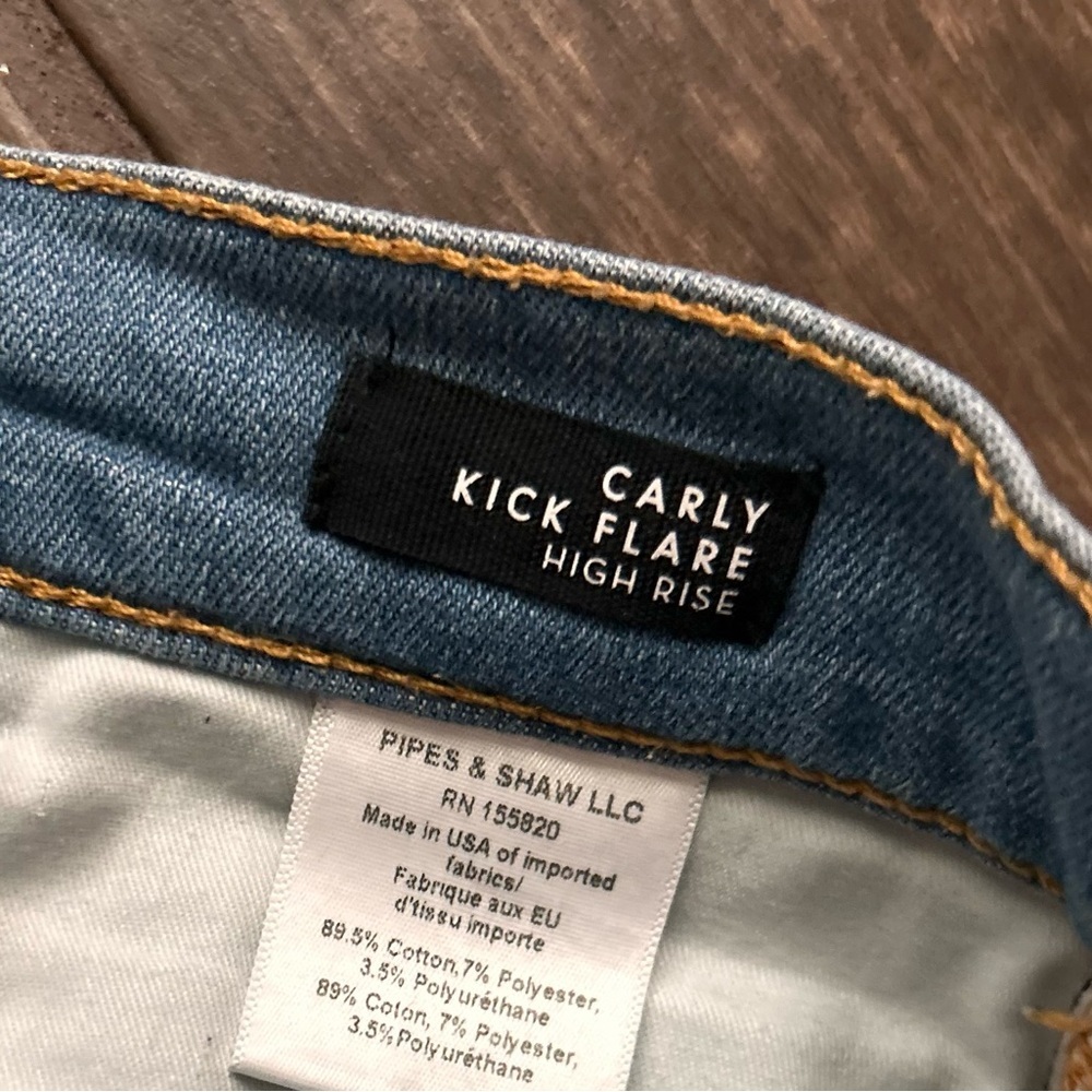 Veronica Beard Carly Kick Flare High Rise Jeans in Lakeshore Wash Sz 27 - Picture 8 of 8